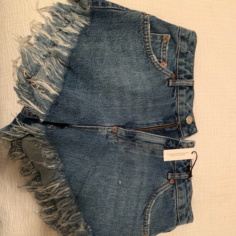 NWT TopShop Kiri Shorts Size 6